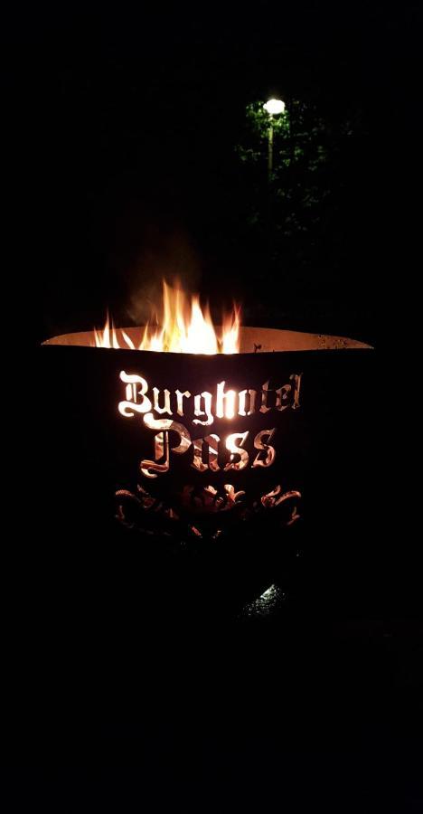 Burghotel Pass Sudlohn Экстерьер фото