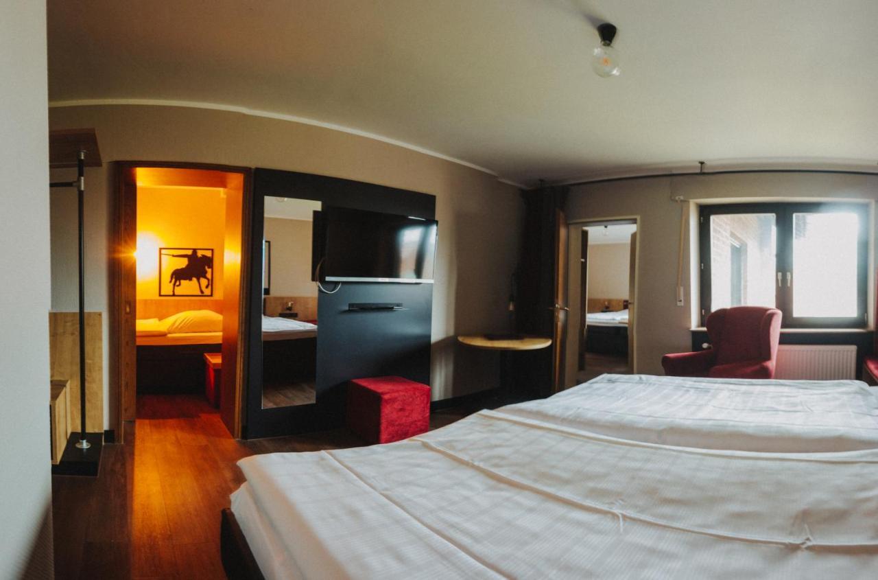 Burghotel Pass Sudlohn Экстерьер фото